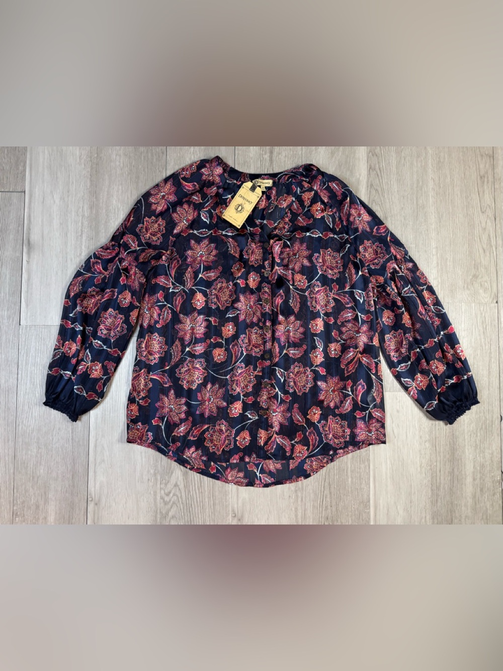 Democracy black Floral Button Front V-Neck Long Sleeve Woven Blouse Size M NWT.